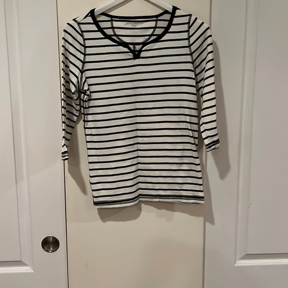 Eddie Bauer Tops - Eddie Bauer ¾ Sleeve Top